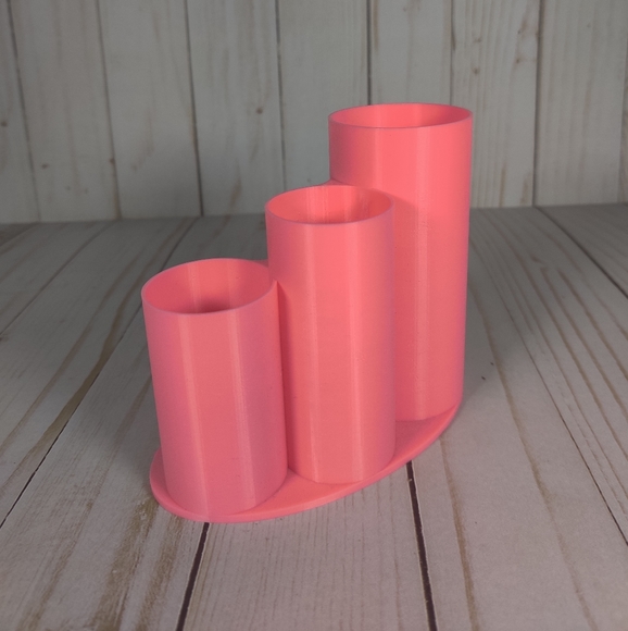 Pink 3d printed pencil/makeup holder - Picture 5 of 7